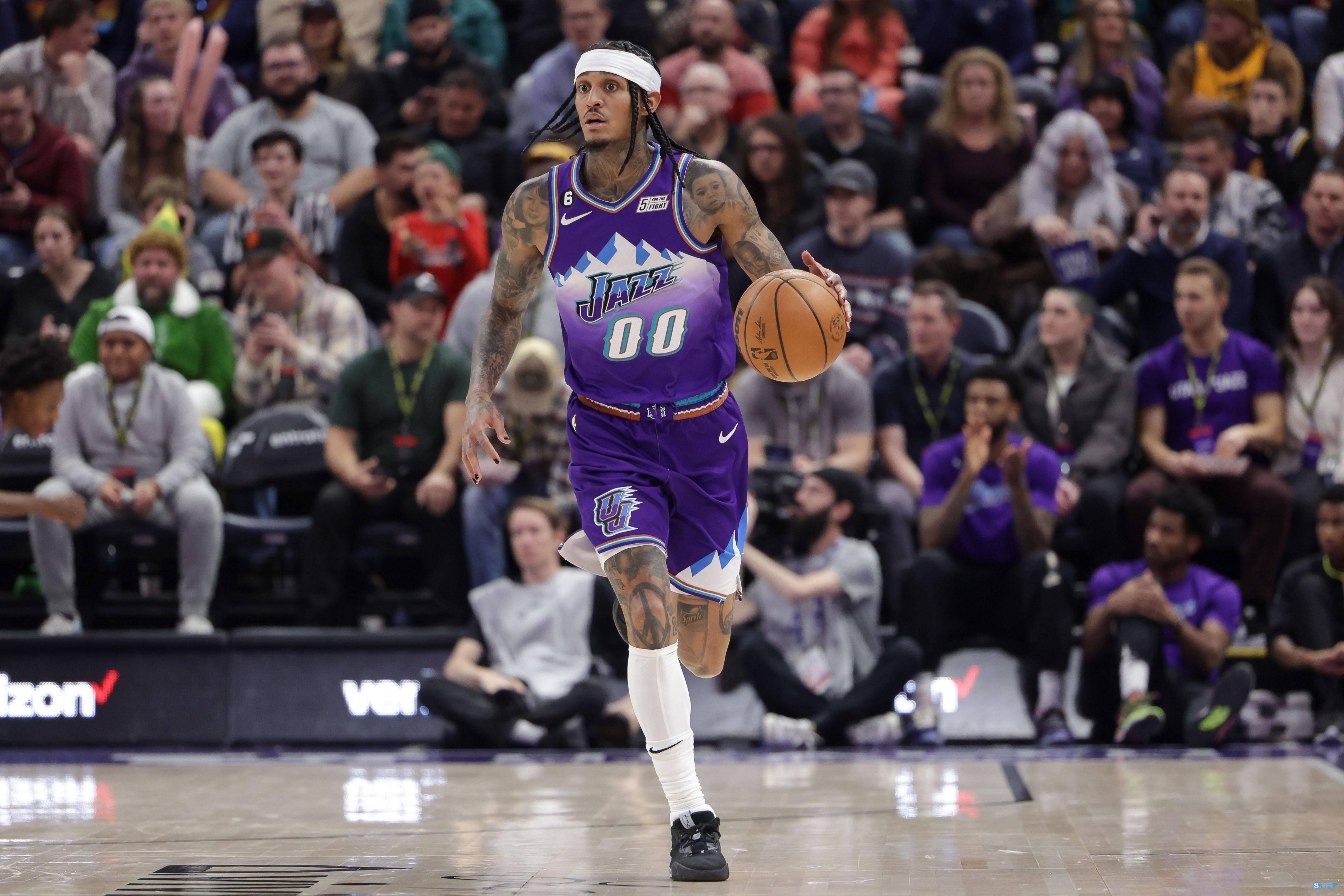 开云体育APP下载-德罗巴迎来七赛季出色发挥，独行侠观众热烈欢呼！引发球迷热议-开云体育APP下载