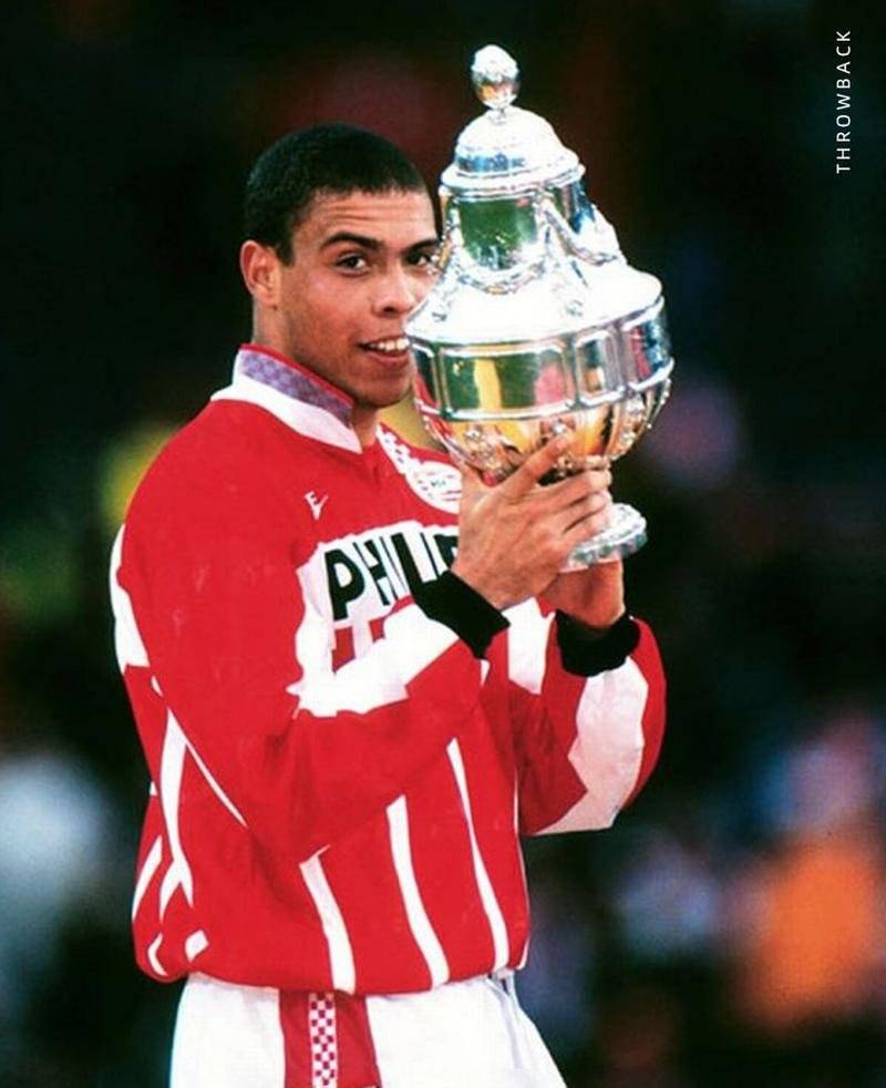 关于比赛规则变更引发热议!,德罗巴在中国队比赛中出色防守比赛高潮迭起的信息 关于比赛规则变更引发热议!,德罗巴在中国队比赛中出色防守比赛高潮迭起的信息