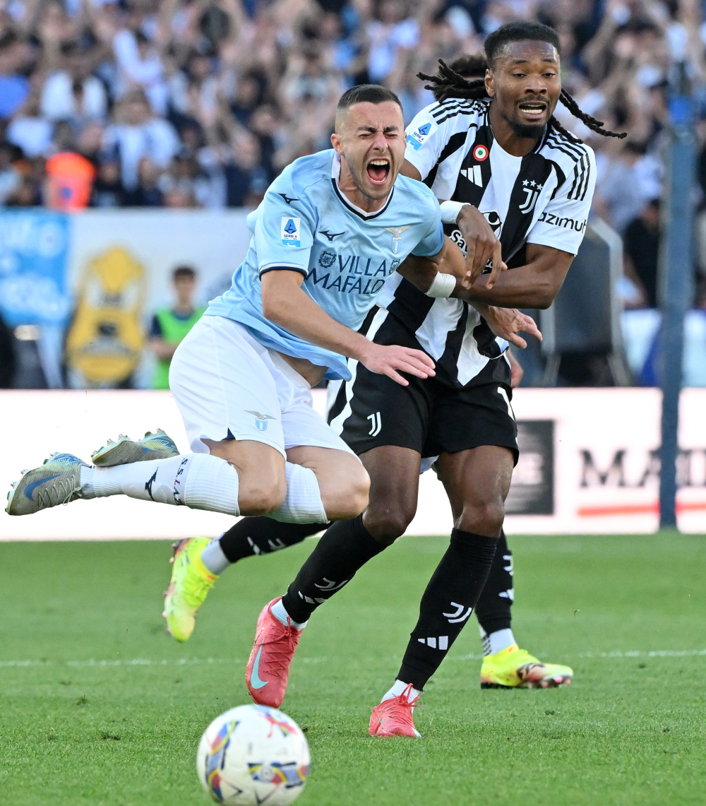 意甲赛程吃紧;罗马今晚主帅复盘;底气十足;赛程密集仍需轮换 意甲赛程吃紧;罗马今晚主帅复盘;底气十足;赛程密集仍需轮换